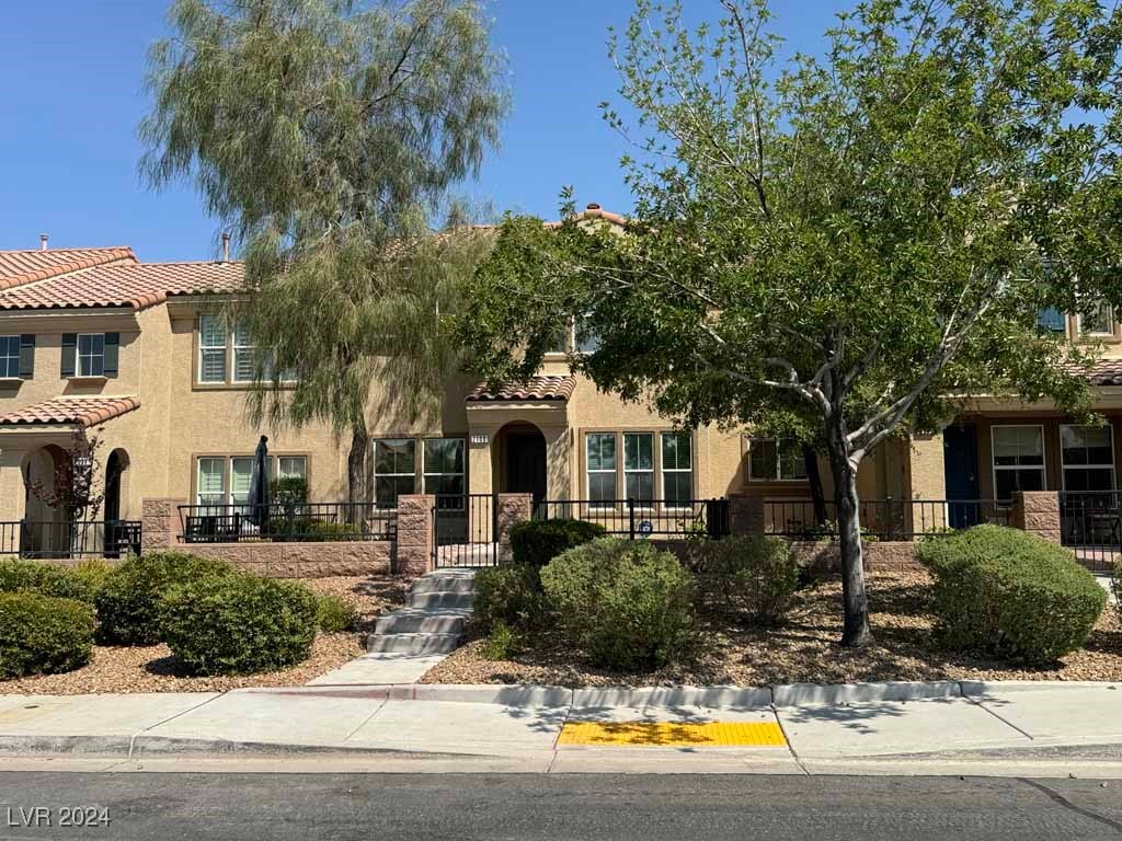 Waterlily View St, Henderson, NV 89044