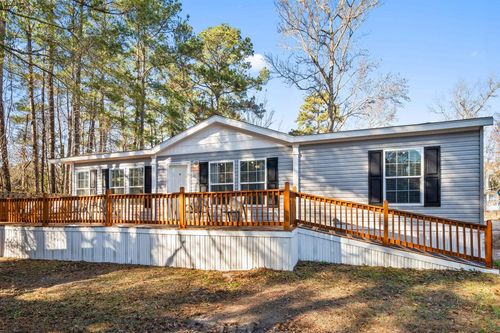 935 Southpark Dr, Myrtle Beach, SC, 29577-5337 | Card Image