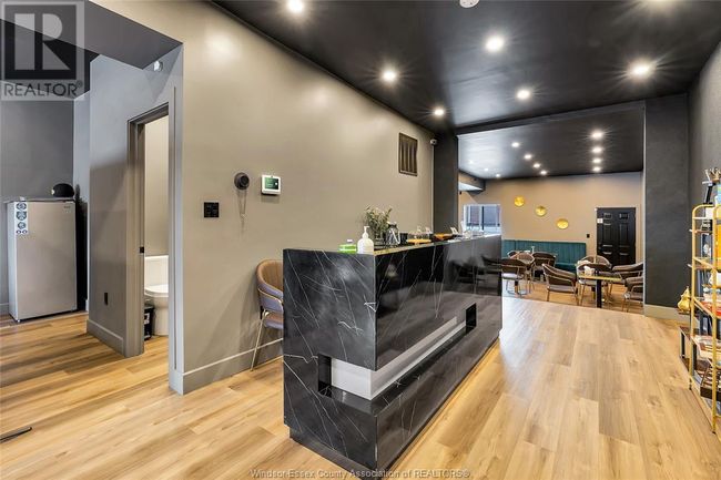 4667 Wyandotte St E, Home with 0 bedrooms, 0 bathrooms and null parking in Windsor ON | Image 44