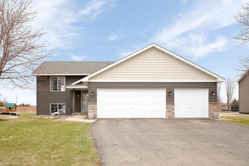 516 Elm St Ne, Lonsdale, MN, 55046-3432 | Card Image