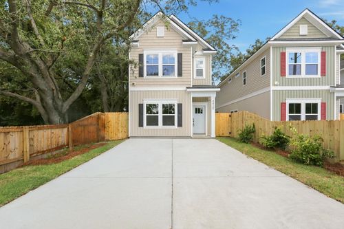 4830 Gaynor Ave, North Charleston, SC, 29405-4503 | Card Image