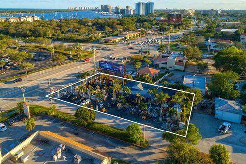 11555 Us Highway 1, North Palm Beach, FL, 33408-3025 | Card Image