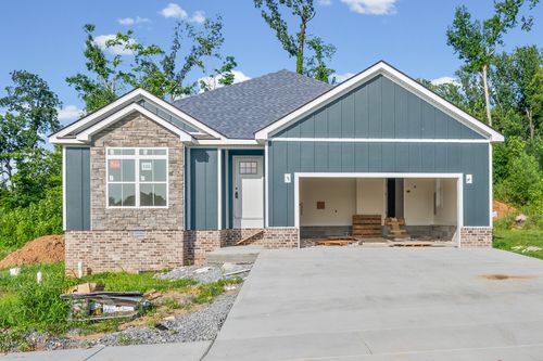 979 Bankside Dr, Clarksville, TN, 37043-2295 | Card Image