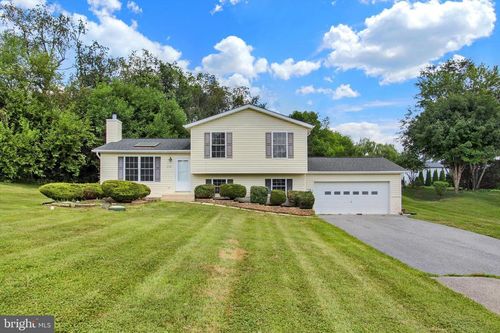 4724 Trail Ct, Westminster, MD, 21158-1446 | Card Image