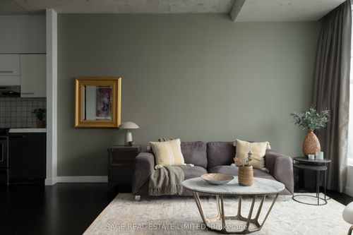 1301-552 Wellington St W, Toronto, ON, M5V2V5 | Card Image