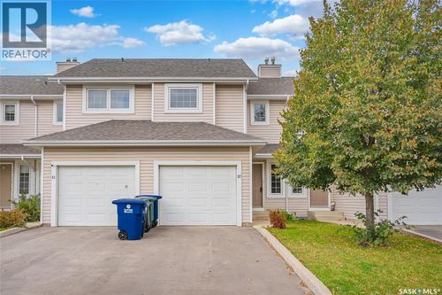 32-327 Berini Dr, Saskatoon, SK, S7N4M7 | Card Image