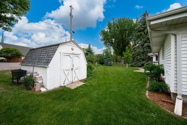 1305 Unity Ave N, House other with 4 bedrooms, 3 bathrooms and null parking in Golden Valley MN | Image 32