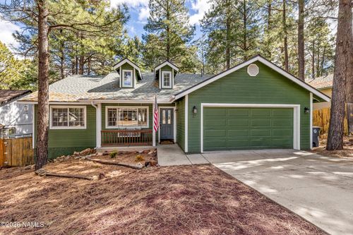 21 E Mohawk Dr, Flagstaff, AZ, 86005-6907 | Card Image
