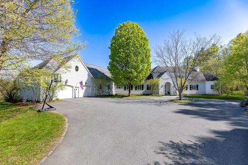 95 Elm St, Norwich, VT, 05055-9446 | Card Image