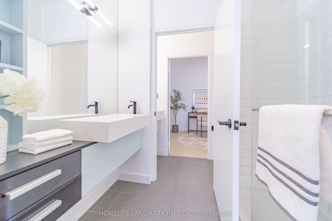 10 - 38 Dan Leckie Way, Condo with 2 bedrooms, 1 bathrooms and null parking in Toronto ON | Image 16