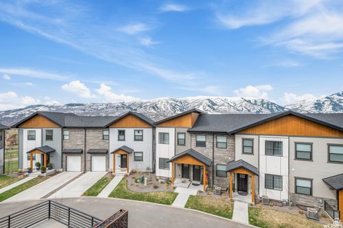 3567 N Lakeview Ct, Eden, UT, 84310-6809 | Card Image