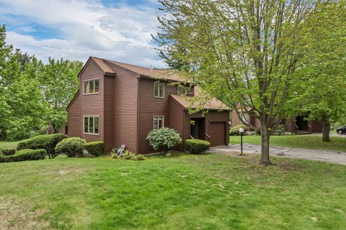 16 Gloucester Ln, Nashua, NH, 03063-3452 | Card Image