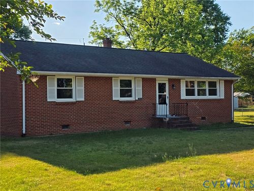 7967 Vaughan Dr, Mechanicsville, VA, 23111-3666 | Card Image