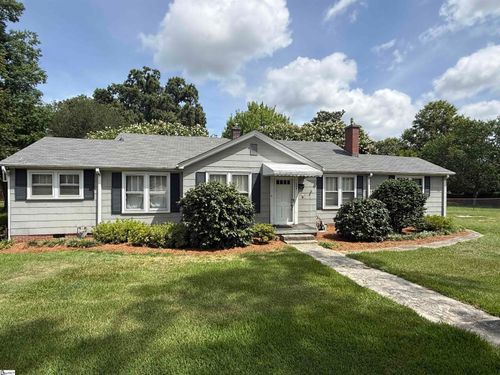 103 S Woodrow Street, Clinton, SC, 29325 | Card Image