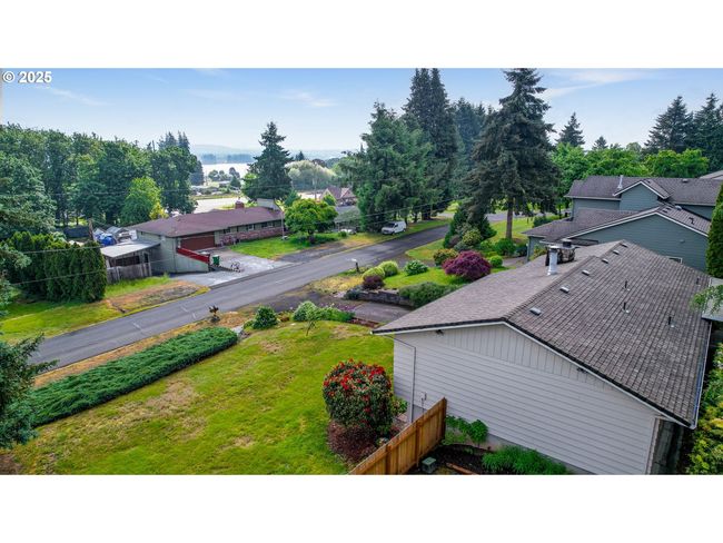 2335 5 Th St, House other with 3 bedrooms, 2 bathrooms and 2 parking in Columbia City OR | Image 45