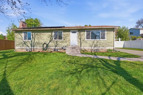 330 250, Smithfield, UT, 84335-1812 | Card Image