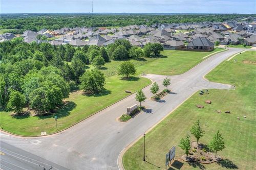 6200 E Covell Rd, Edmond, OK, 73034-7629 | Card Image