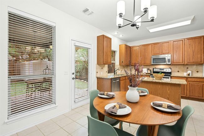 11024 Mint Julep Dr, House other with 3 bedrooms, 3 bathrooms and 4 parking in Austin TX | Image 9