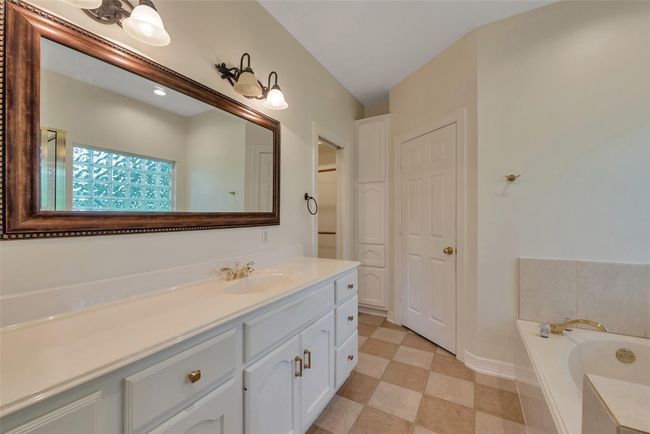 36155 County Line Rd, Home with 3 bedrooms, 3 bathrooms and 2 parking in Brookshire TX | Image 26