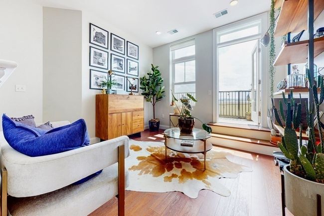 UNIT-403 - 170 W Broadway, Condo with 2 bedrooms, 2 bathrooms and 2 parking in Boston MA | Image 9