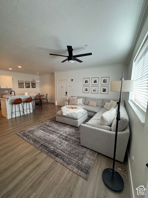 210-952 W 965 N, Orem, UT, 84057-4155 | Card Image