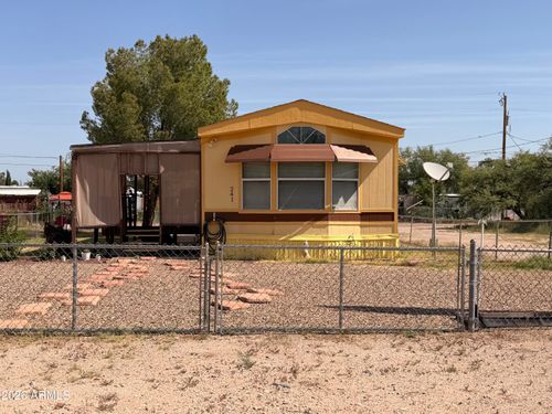 241 E 2nd St, Benson, AZ, 85602-6162 | Card Image