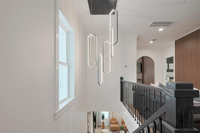Photos shown are of a staged model home and are for illustrative purposes only. Actual features, finishes, and layout may vary depending on the selected upgrade packages. The builder reserves the right to make changes, substitutions, or modifications without prior notice. | Image 19