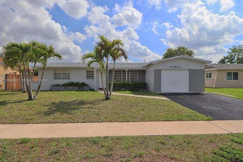 11820 Sheridan St, Pembroke Pines, FL, 33026-1434 | Card Image