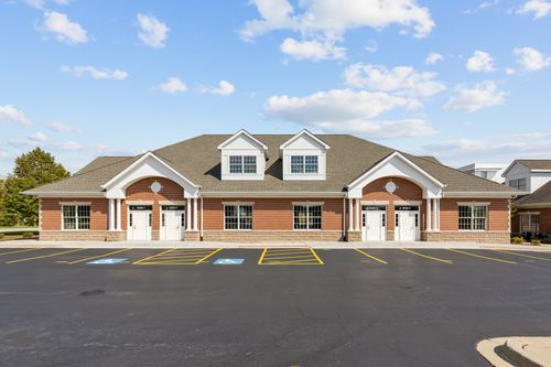 1-2-3-4-6408 Joliet Road, Countryside, IL, 60525 | Card Image