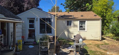 10832 3rd Ave S, Seattle, WA, 98168-1410 | Card Image