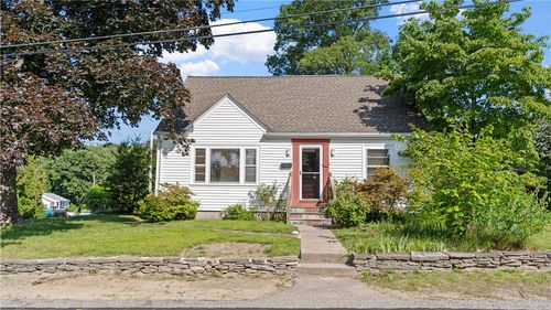92 Glendale Dr, West Warwick, RI, 02893-1355 | Card Image