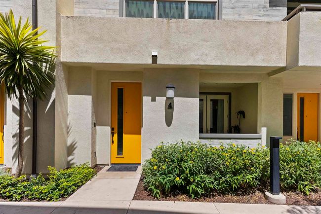 UNIT-4 - 1840 Mint Ter, Condo with 3 bedrooms, 4 bathrooms and 2 parking in Chula Vista CA | Image 36