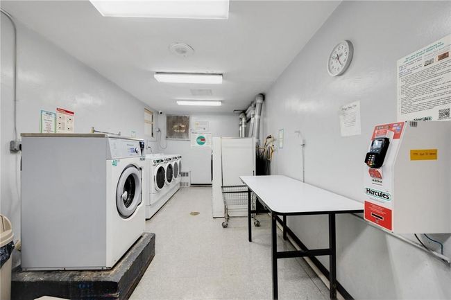 APT-2K - 1275 E 51 St St, Home with 3 bedrooms, 2 bathrooms and null parking in Brooklyn NY | Image 17