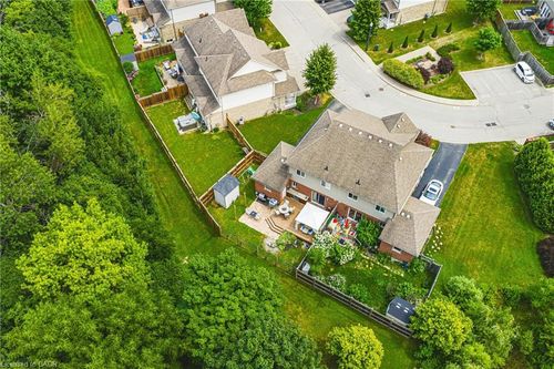 2-214 Snyder'S Rd E, Baden, ON, N3A0A6 | Card Image