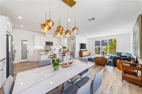 233 Carmona, Lake Forest, CA, 92630 | Card Image