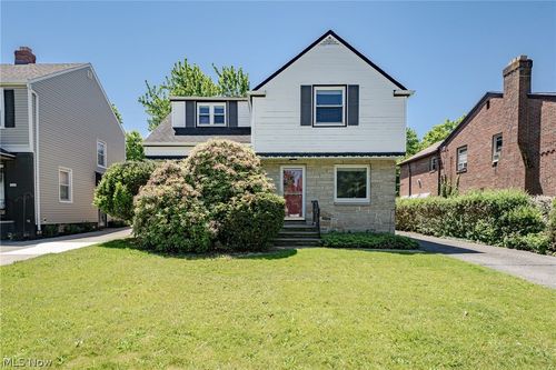3666 Silsby Rd, University Heights, OH, 44118-3658 | Card Image