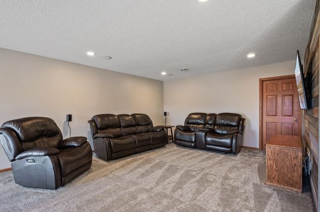 15921 Vale St Nw, House other with 4 bedrooms, 3 bathrooms and null parking in Andover MN | Image 36