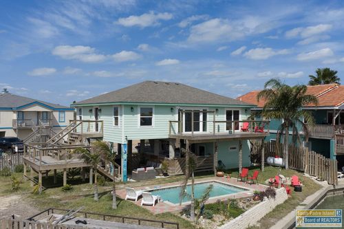 1471 Harbor Island Dr, Port Isabel, TX, 78578-2526 | Card Image
