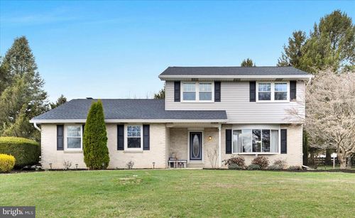 608 Walnut Dr, PARKESBURG, PA, 19365-1728 | Card Image