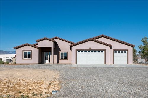 2181 Arrow Ct, Pahrump, NV, 89048-5737 | Card Image