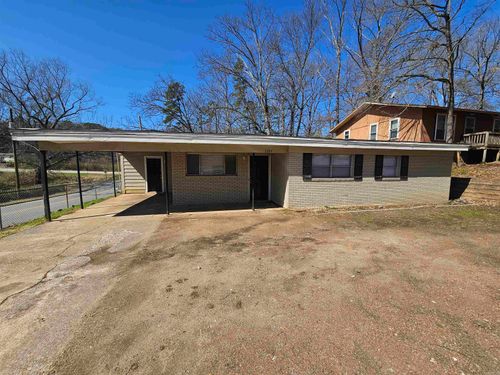 2724 Longcoy St, Little Rock, AR, 72204-3300 | Card Image
