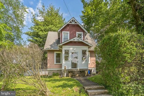 548 Shawmont Ave, PHILADELPHIA, PA, 19128-4031 | Card Image