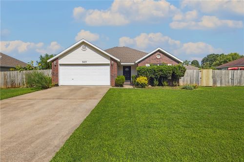707 Crystal St, Lowell, AR, 72745-8814 | Card Image