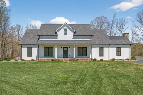 3162 Oak Hill Rd, Buckingham, VA, 23921-2074 | Card Image