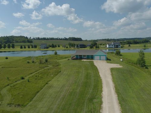 1383 Trophy Lake Rd Sw, Pine Island, MN, 55963-4801 | Card Image