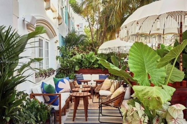 321 Collins Ave, Home with 0 bedrooms, 0 bathrooms and null parking in Miami Beach FL | Image 5