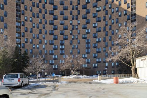 apt-606-1181 Edgcumbe Rd, Saint Paul, MN, 55105-2820 | Card Image