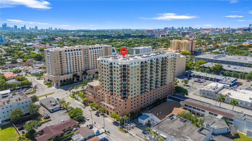 apt-1609-4242 Nw 2nd St, Miami, FL, 33126-5487 | Card Image