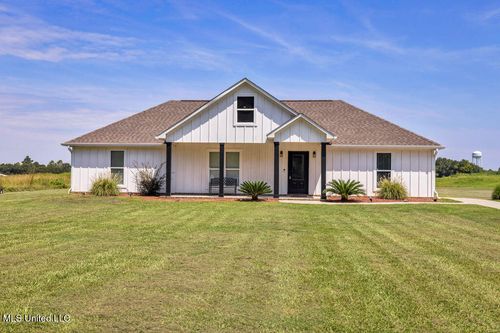 137 Jerry Fork Rd, Lucedale, MS, 39452-3464 | Card Image