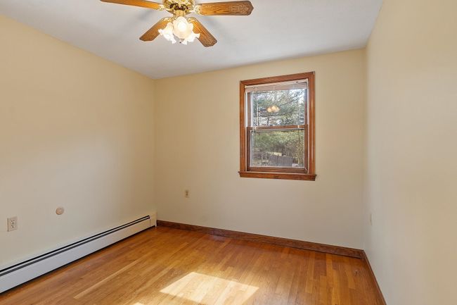 1096 W Hollis St, House other with 3 bedrooms, 3 bathrooms and null parking in Nashua NH | Image 21